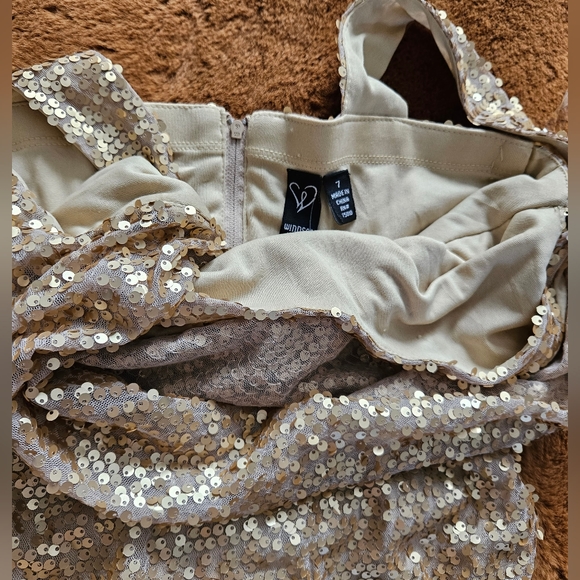 WINDSOR gold Dress - Picture 7 of 12